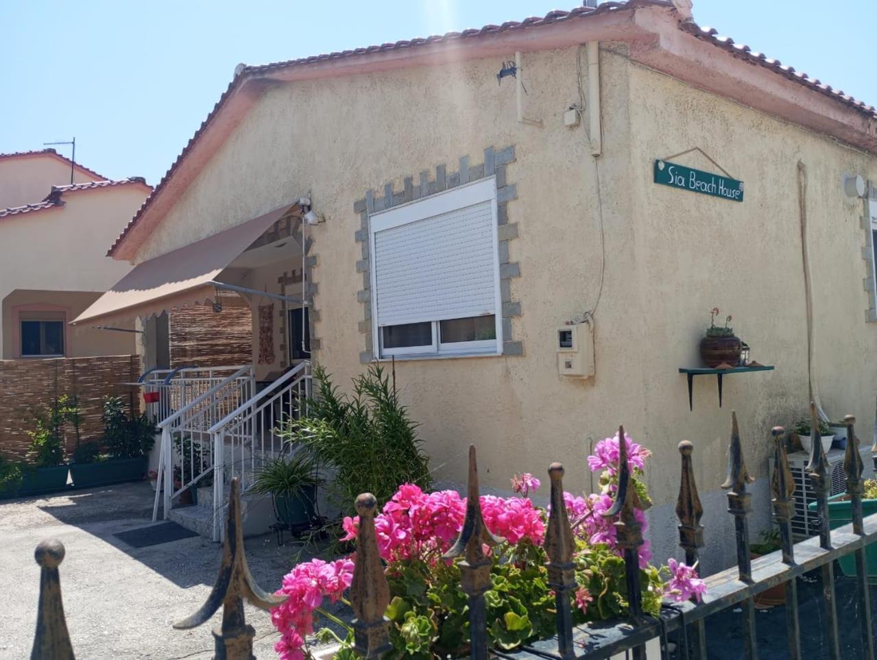 Sia Beach House Nea Karvali Kültér fotó